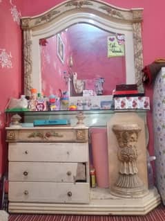 Full size Bed, Dressing Table and 3 Door Cupboard in Deco Paint