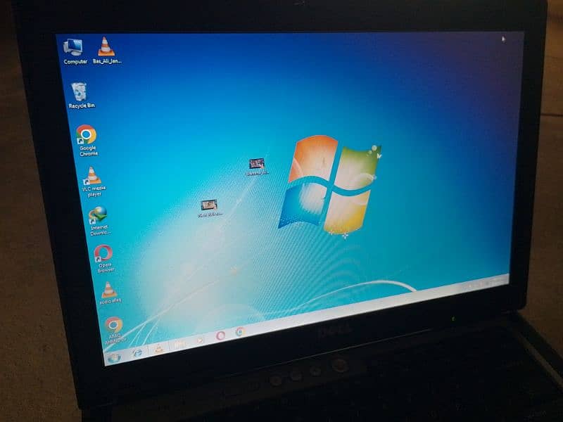 Dell D630 laptop 1