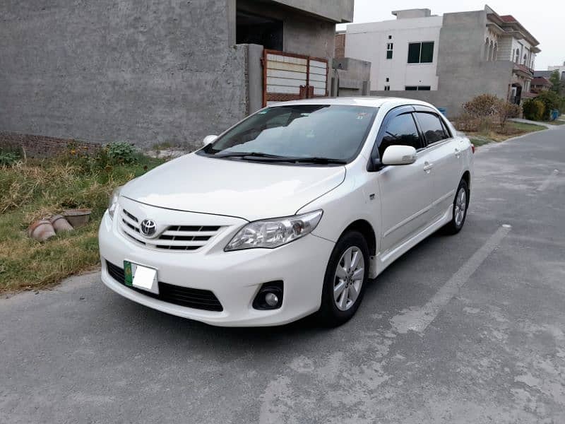 Toyota Corolla Altis 2011 6