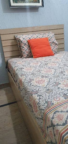 Single Bed with Dressing 4