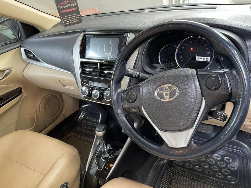 Toyota Yaris Ativ Cvti 2021 4
