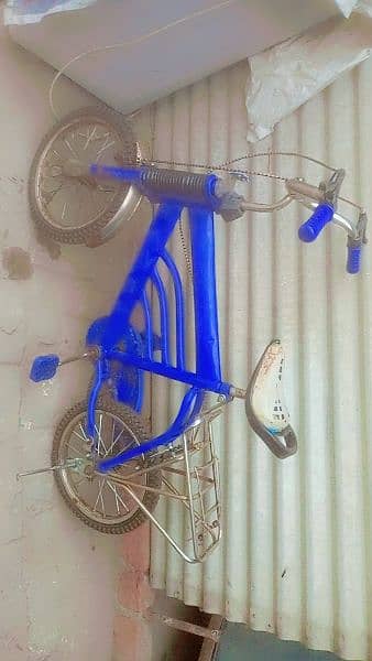 cycle in blue color 11