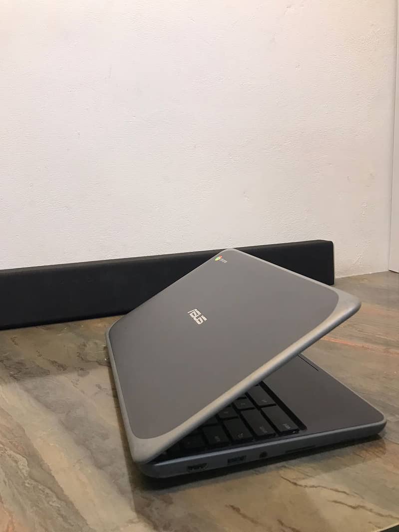 HP Chromebook 14 SMB 2