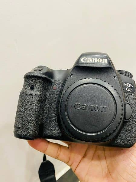 Canon 6d body with sigma art 85mm 1.4 dg lens 10