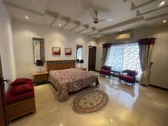 1 Kanal Fully Furnished Beauitfull House Avilable For rent In Suigas, Lahore