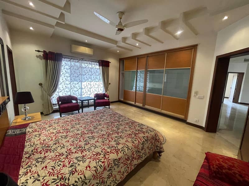 1 Kanal Fully Furnished Beauitfull House Avilable For rent In Suigas, Lahore 6