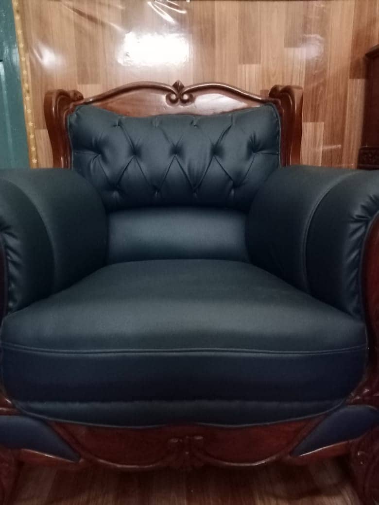 Five seater leather sofa set 3