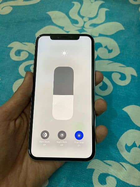 iphone x with 2 month sim time 7