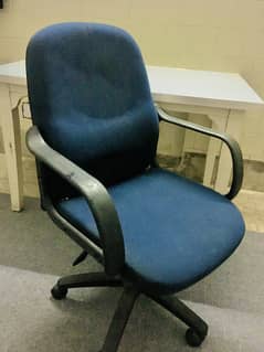 Office Chair and Table 0
