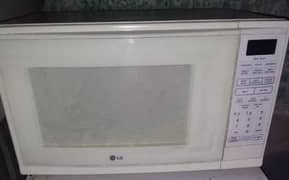 LG microwave for sell in karachi.