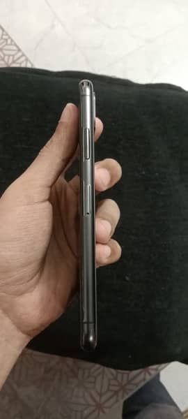 IPHONE X 64GB PTA APPROVED 2