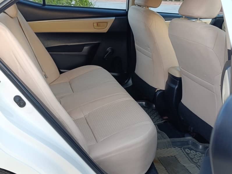 Toyota Corolla XLI 2018 Automatic 14
