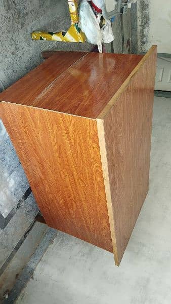 Urgent Tailor cutting Table for sale 1