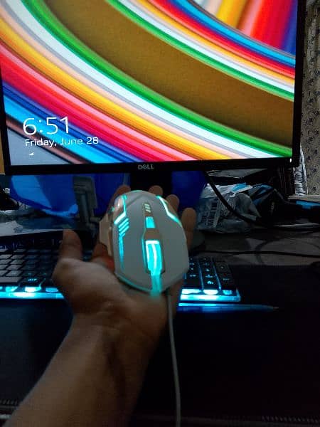 gaming mouse with Dpi+RGB lights 2