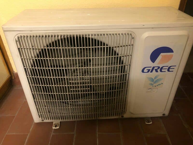 GREE 1.5 ton inverter heat and cool 0