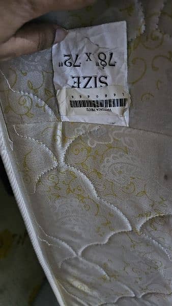 Used King Size Spring matteres (Diamond) 4