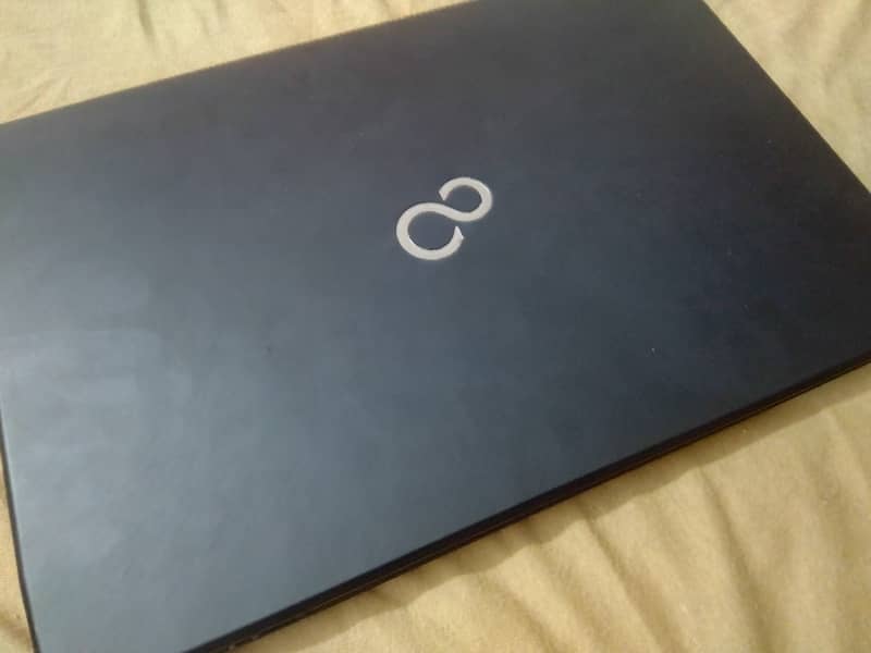 fajitsu laptop for sell 6