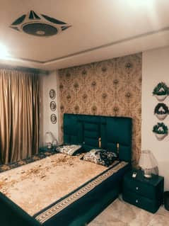 Short Stay 2-3H Deal 3K on 1 Bed Apartment in Bahria Town Lahore