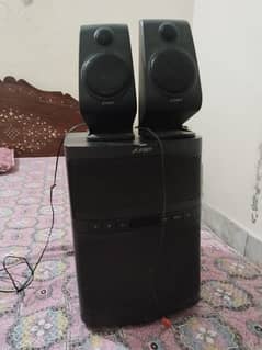 speakers