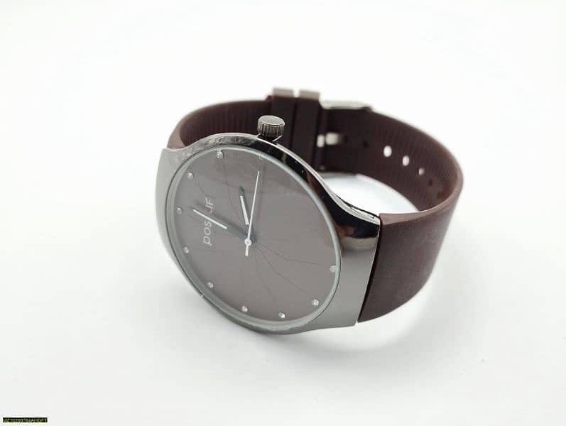 MAN'S casual analogue watch 1