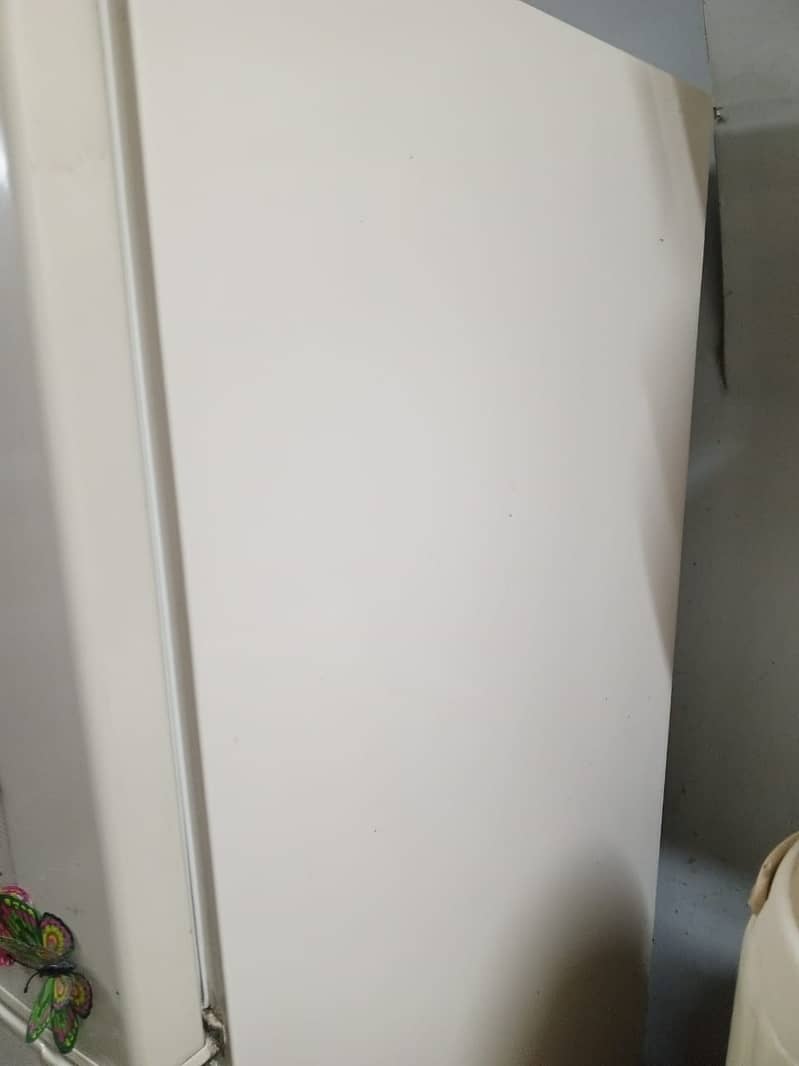 Dawlance Refrigerator 12 cubic feet 0