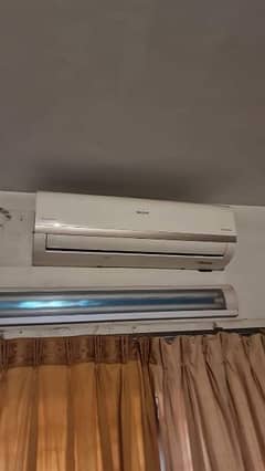 orient AC DC inveter 1.5 tan for sale my WhatsApp number 03267720525