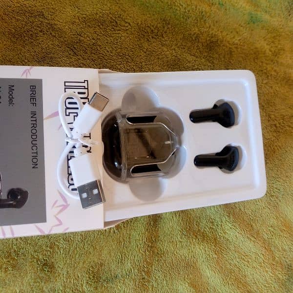 Air 31 Bluetooth Earbuds 3