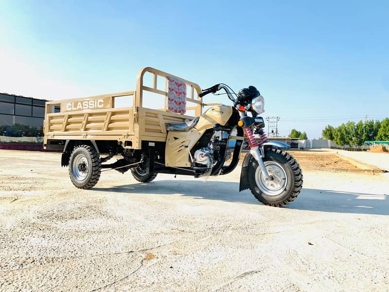 Classic 110cc Chingchi Cargo Loader Rickshaw 1