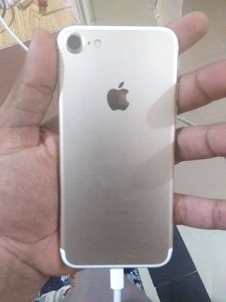 Iphone 7 128 gb Pta proved Read Add 1