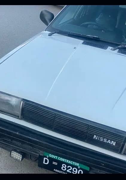 Nissan Sunny 1987 4