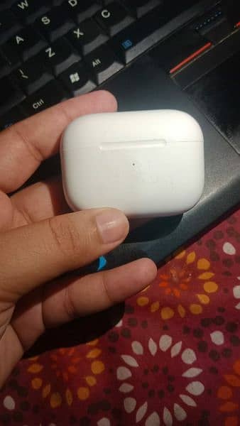 Apple Airpods pro orignal as good as brand new 0
