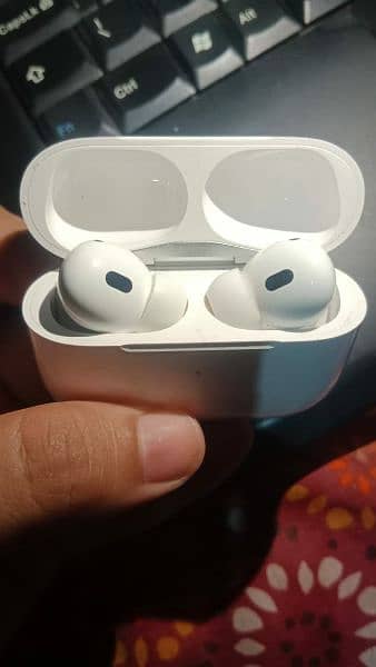 Apple Airpods pro orignal as good as brand new 2