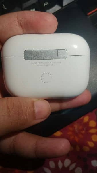 Apple Airpods pro orignal as good as brand new 4