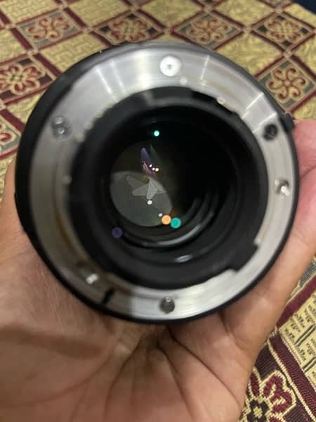 Nikon Orignal 105mm F2.8 Lens 2