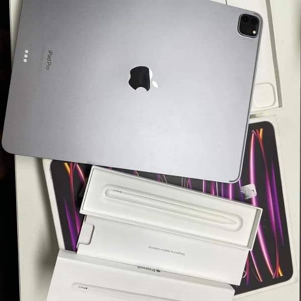iPad Pro 2020  /512 Gb Rom for sale 1