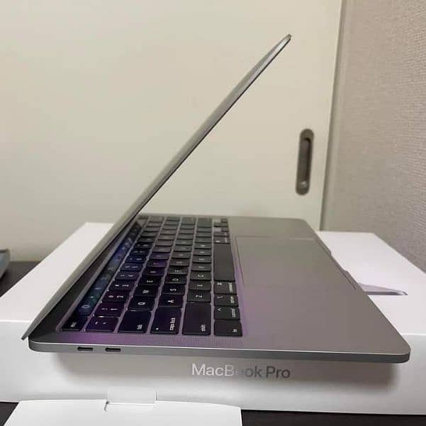 MacBook Pro m1 13 inch 2020 for sale 1