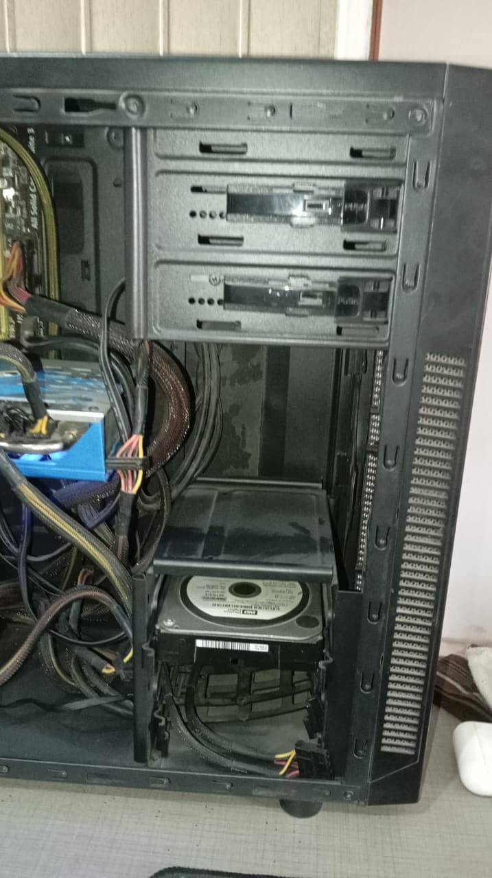 Gaming PC 8gb Gpu 16gb Ram 128Gb SSD 1TB HHD PSU 550w 3