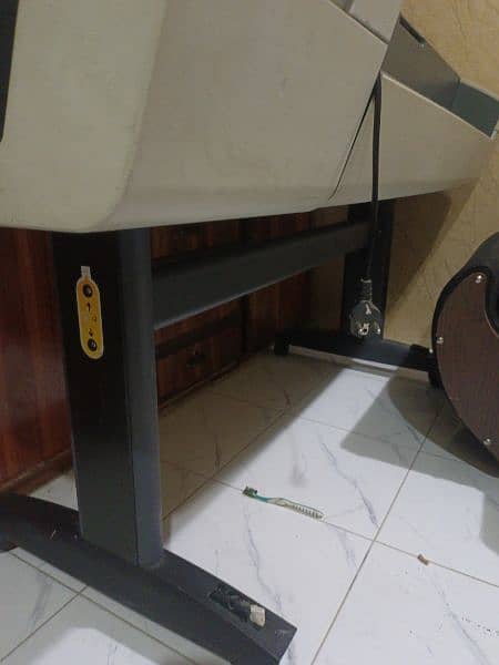 I'M SELLING A PLOTTER HP DESIGN JET T610 5