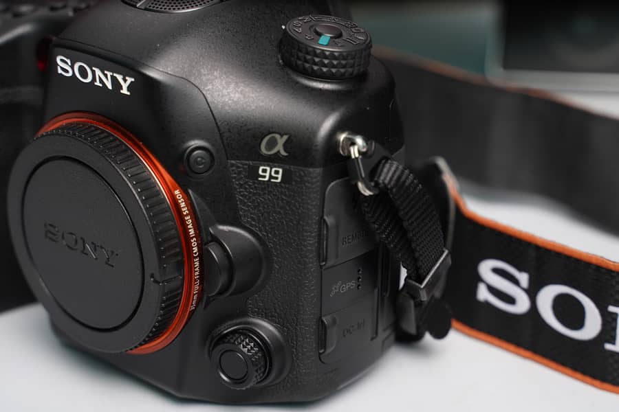 Sony SLT-A99V full frame complet kit in 10/10++ for sale 3