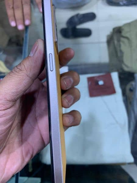 oppo f21pro orange color 10/10 condition full box 2