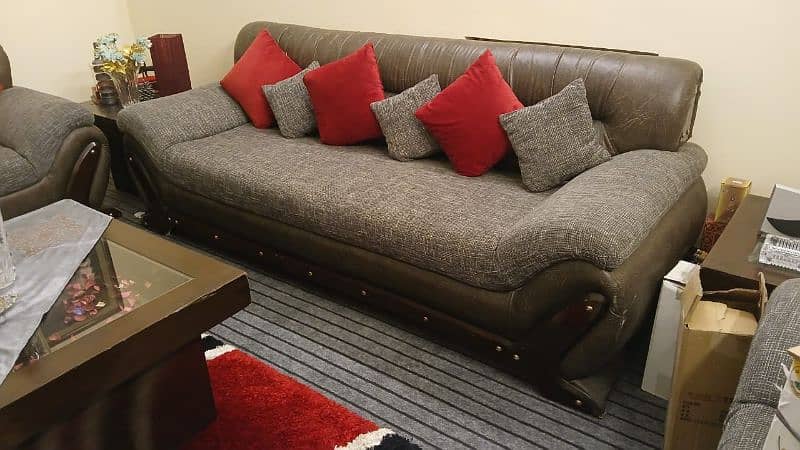 Six seater Sofa Set 0