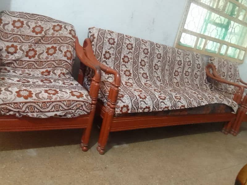 DOUBLE BED AND SOFA SET 4