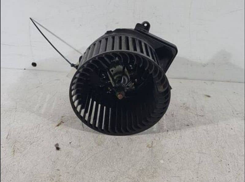 MG HS Heater Blower fan motor Genuine available 1