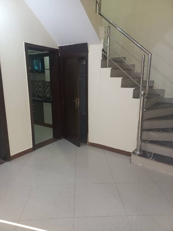 5 Marla double storey House available for rent 3