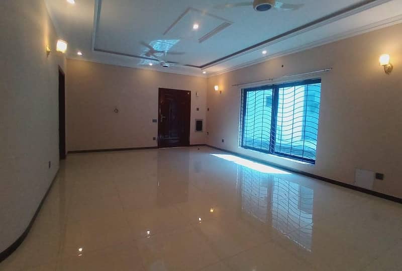 1 Kanal Upper Portion For Rent In DHA Lahore Phase 3 Near Beacon House School 5