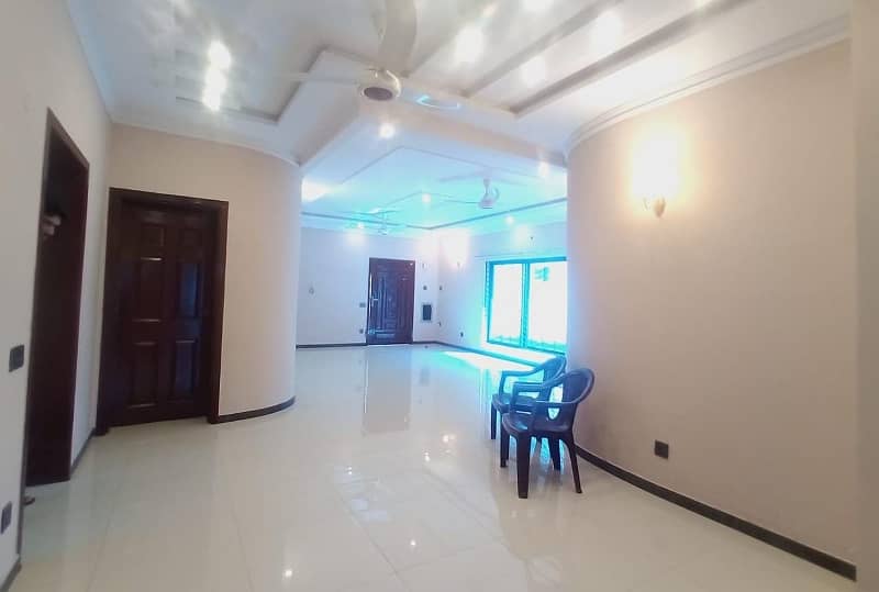 1 Kanal Upper Portion For Rent In DHA Lahore Phase 3 Near Beacon House School 12