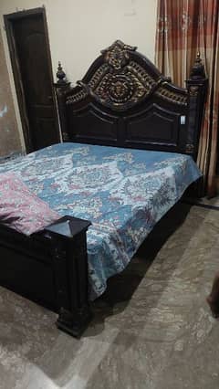 King size bed with 2 side table big size dressing mirror 0