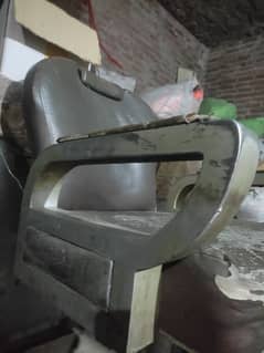 chairs 2shaving