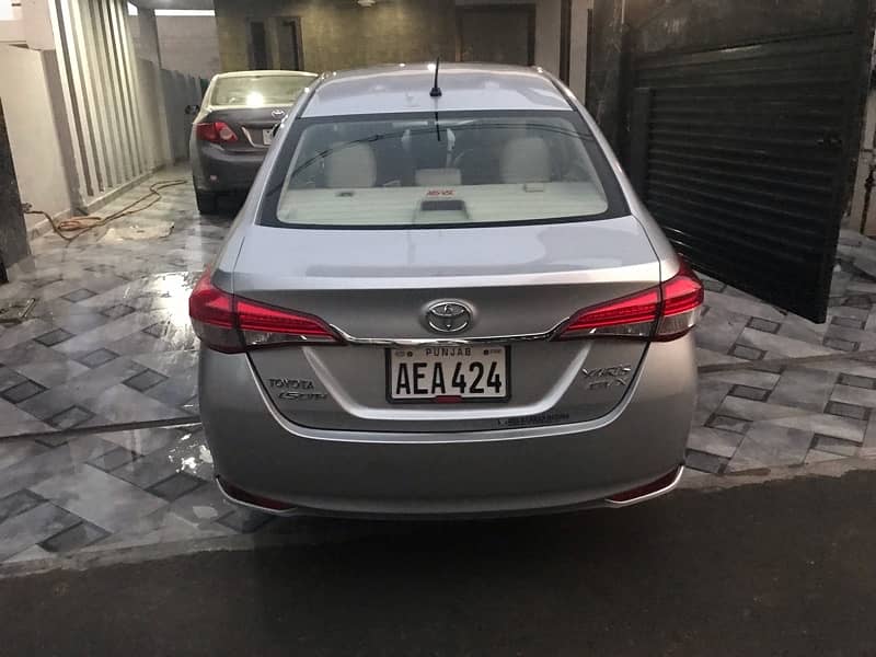 Toyota Yaris ATIV X 2021 model Total genuine condition neat and clean 2