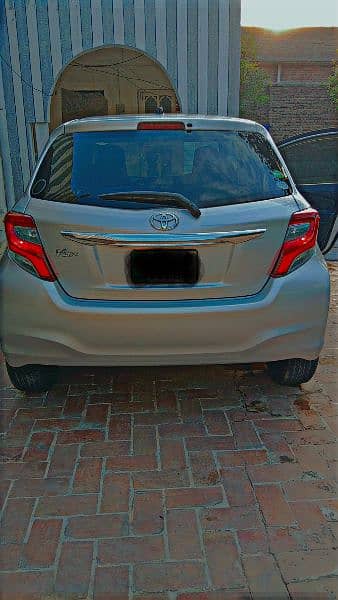 Toyota Vitz 2014 1